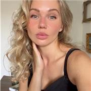 i give private lesson to beginners when it comes to oil painting, i created my own step by step program for that